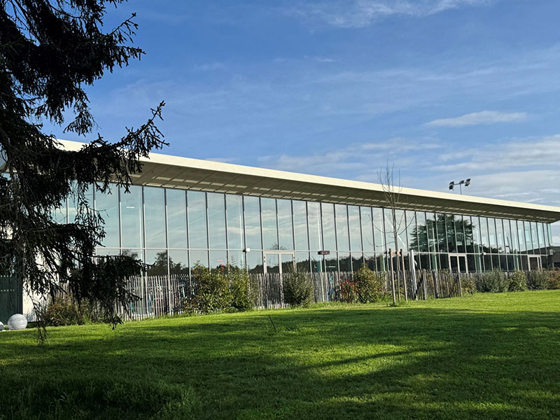 mur rideau aluminium centre aquatique Lesparre