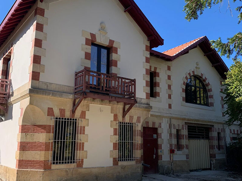 pose menuiserie aluminium sur mesure